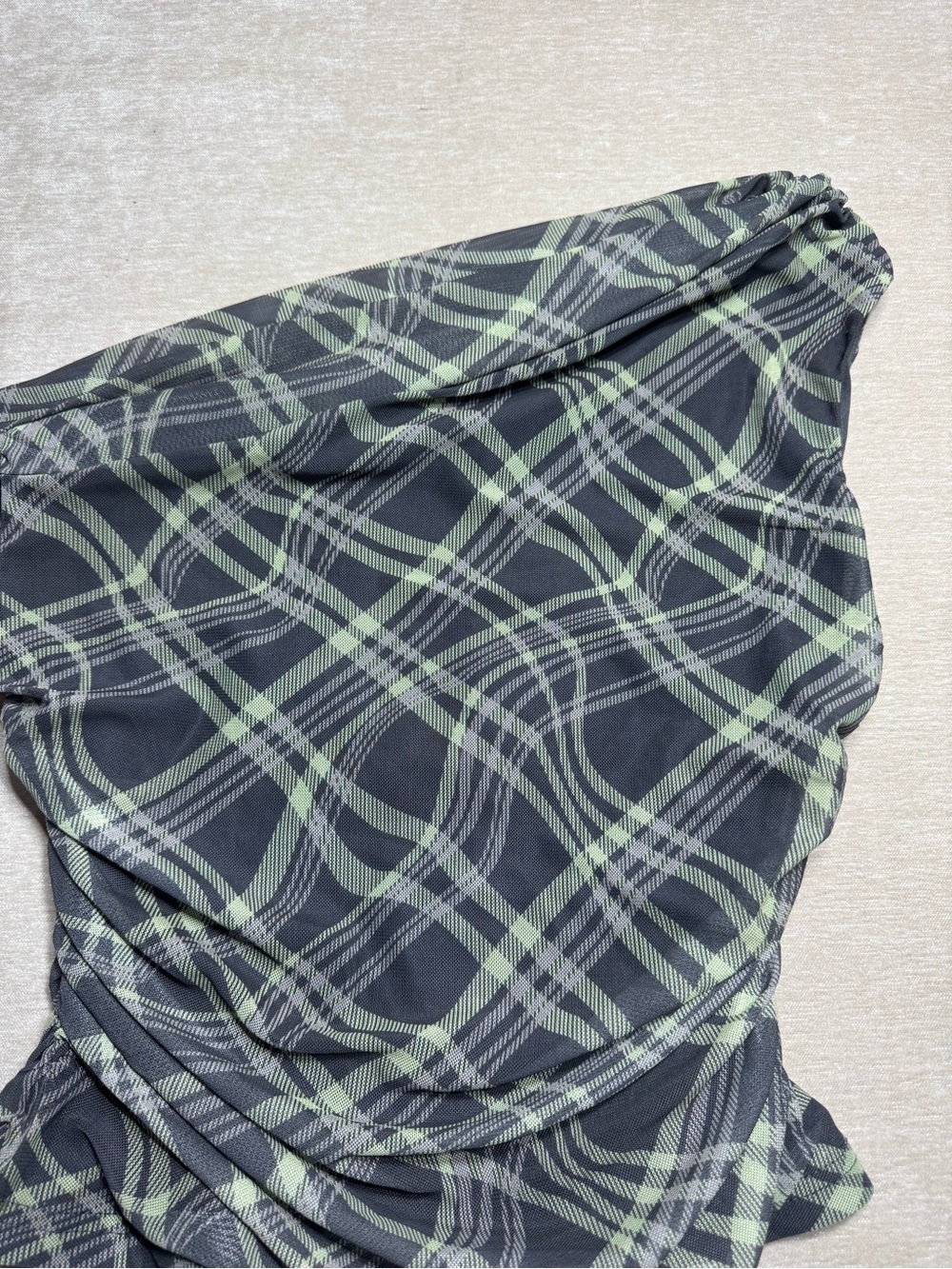 Princess Polly Off-Shoulder Eowyn Charcoal & Sage Mesh Top - Picture 3 of 6
